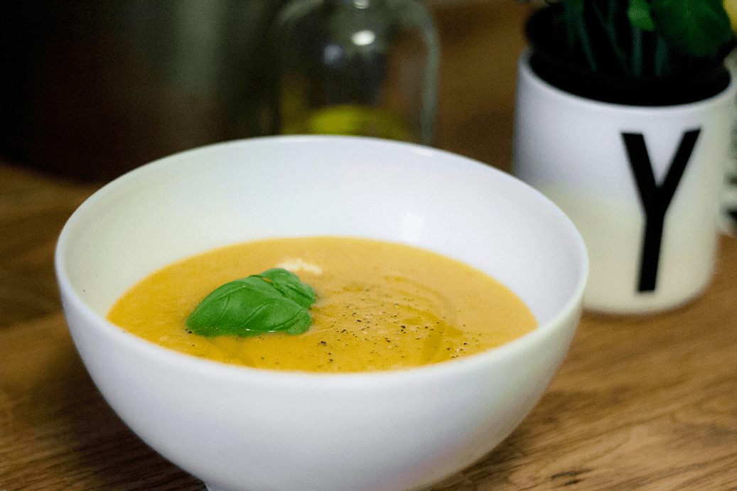 sötpotatissoppa kokos gurkmeja