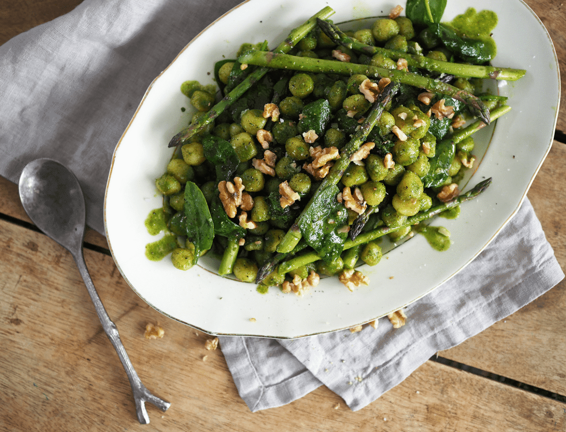 glutenfri gnocchi spenatpesto valnöt