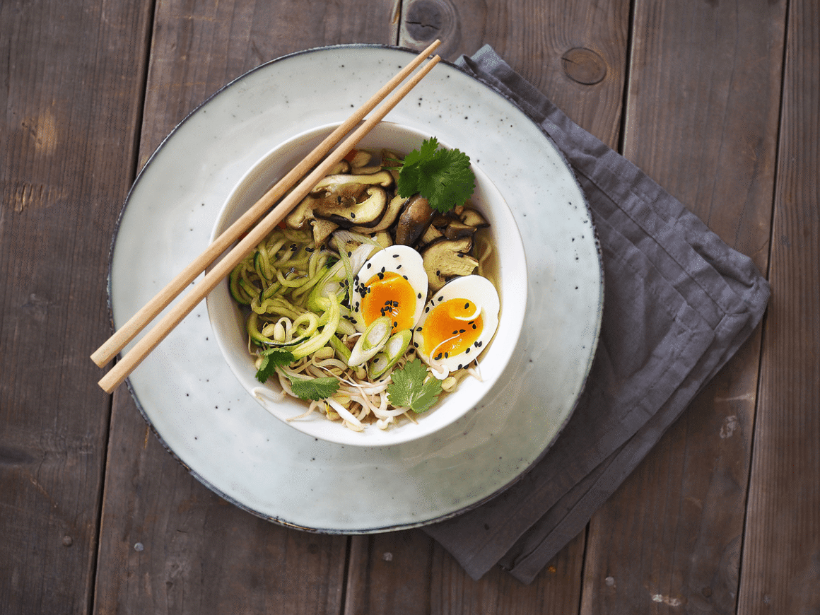 vegetarisk ramen zoodles
