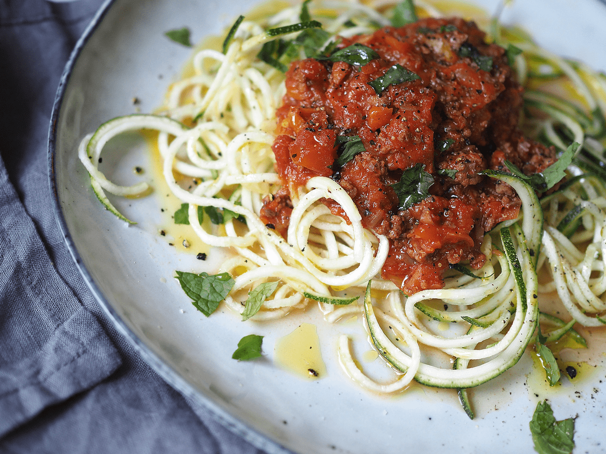 zoodles med köttfärssås zucchinirecept