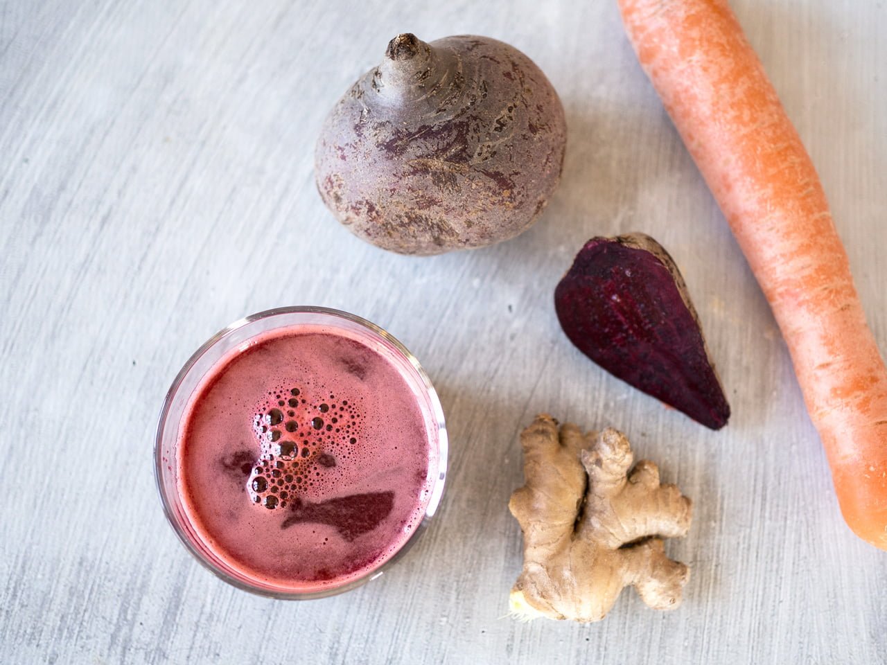 juice med rödbeta morot ingefära