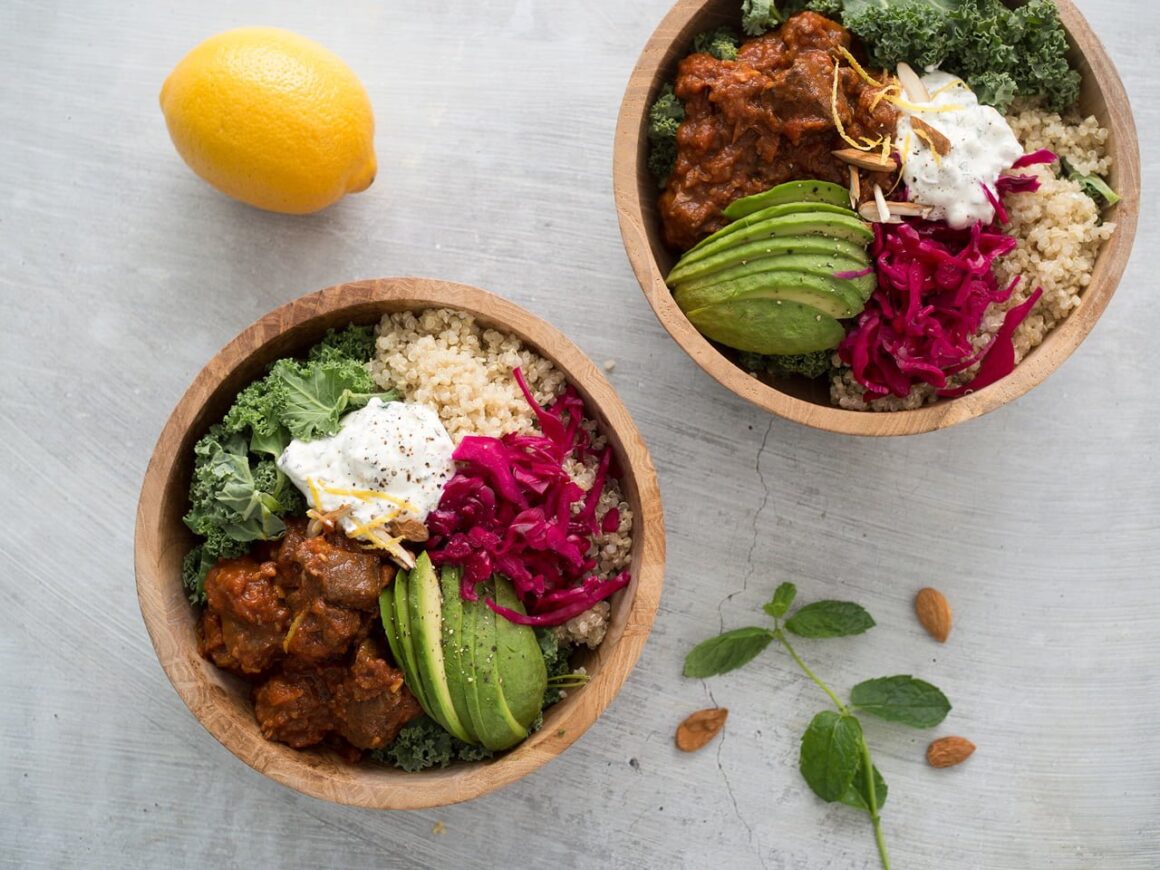 lammgryta quinoa myntayoghurt