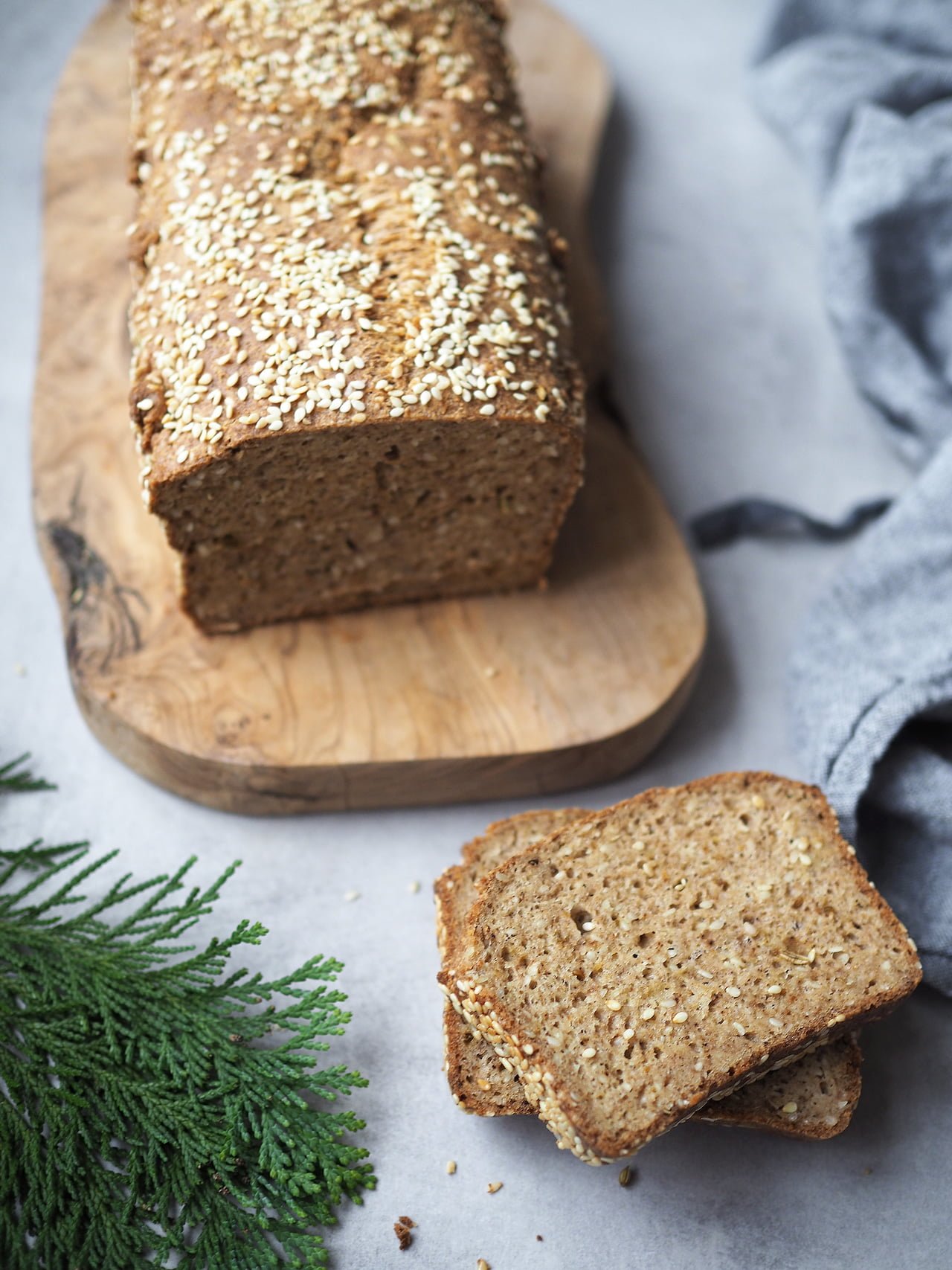 Glutenfritt vörtbröd med mandelmjöl