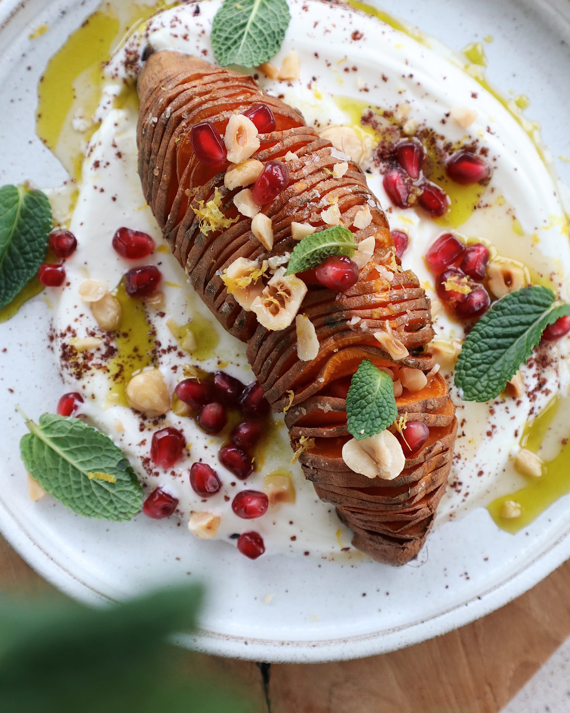 Sötpotatis Granatäpple yoghurt mynta